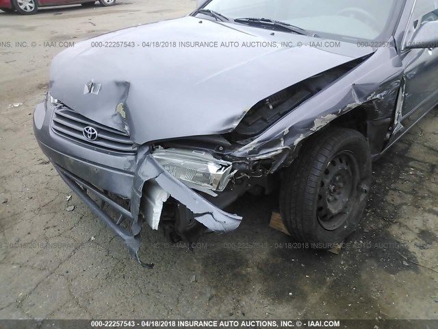 JT2BF22K0W0108654 - 1998 TOYOTA CAMRY CE/LE/XLE GRAY photo 6