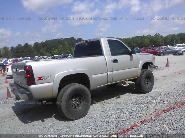 1GCEK14T04Z181483 - 2004 CHEVROLET SILVERADO K1500 SILVER photo 4