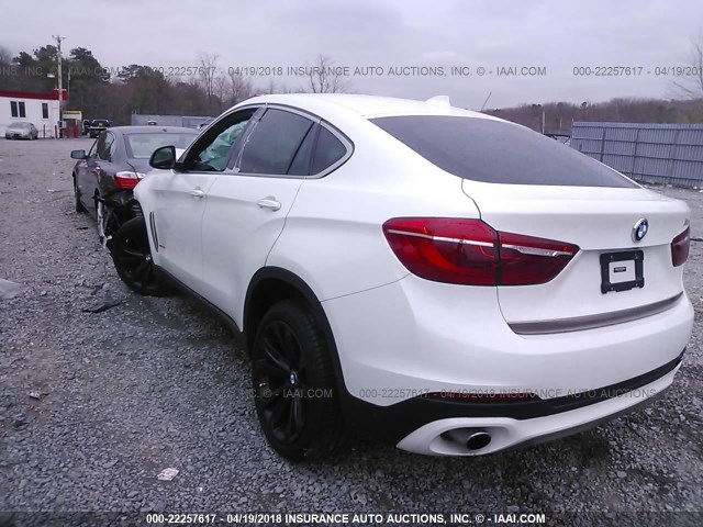 5UXKU2C34H0X47660 - 2017 BMW X6 XDRIVE35I WHITE photo 3