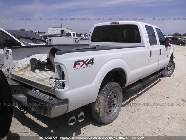 1FT8W3BT6CEA56333 - 2012 FORD F350 SUPER DUTY WHITE photo 4