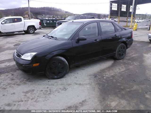 1FAHP34N17W273919 - 2007 FORD FOCUS ZX4/S/SE/SES BLACK photo 2