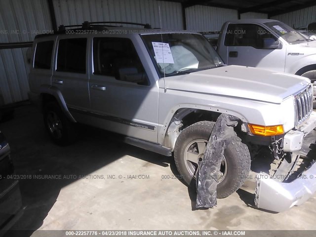 1J4RH4GK1AC157416 - 2010 JEEP COMMANDER SPORT SILVER photo 1