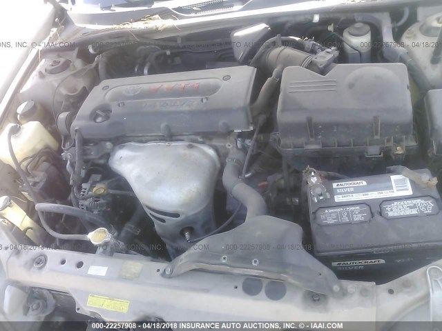 4T1BE32K44U854249 - 2004 TOYOTA CAMRY LE/XLE/SE ოქროსფერი ფოტო 10