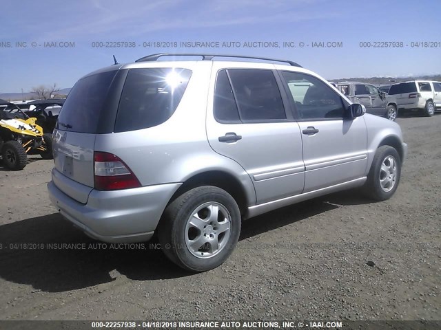 4JGAB57EX3A427841 - 2003 MERCEDES-BENZ ML 350 SILVER photo 4