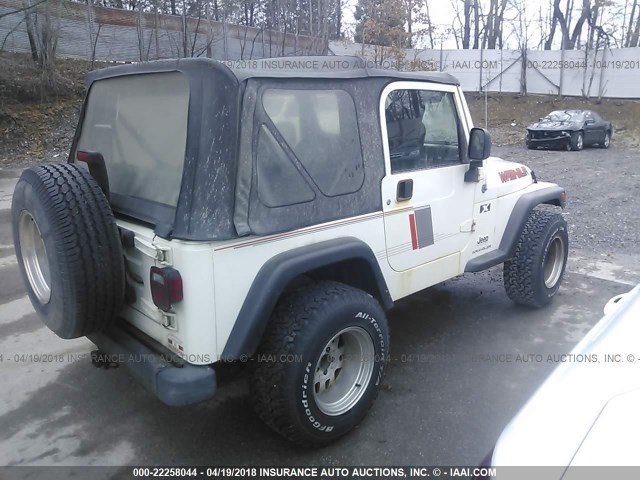 1J4FA39S63P311192 - 2003 JEEP WRANGLER COMMANDO/X WHITE photo 4