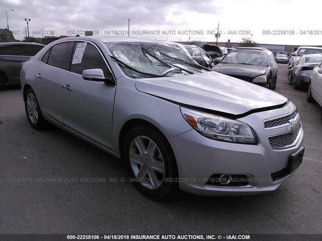 1G11H5SA3DF332087 - 2013 CHEVROLET MALIBU LTZ 银色 照片 1