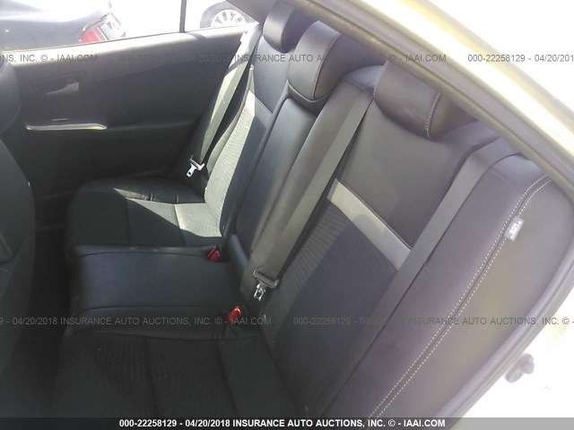 4T1BF1FKXCU021534 - 2012 TOYOTA CAMRY SE/LE/XLE GRAY photo 8