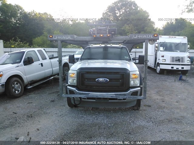 1FDUF5GT5BEA86596 - 2011 FORD F550 SUPER DUTY WHITE photo 8