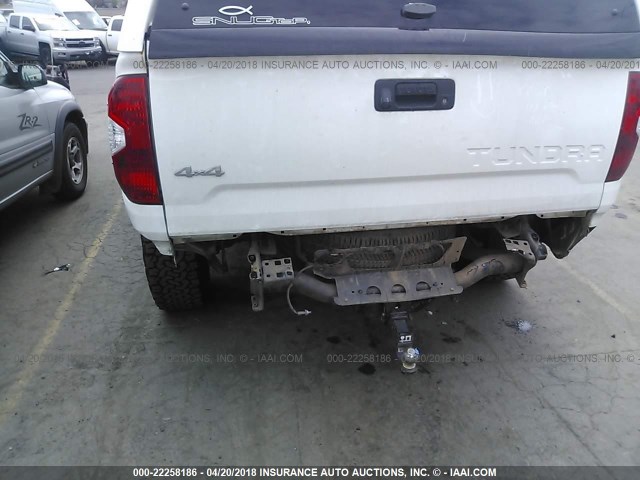 5TFUM5F18EX052199 - 2014 TOYOTA TUNDRA DOUBLE CAB SR/SR5 WHITE photo 6