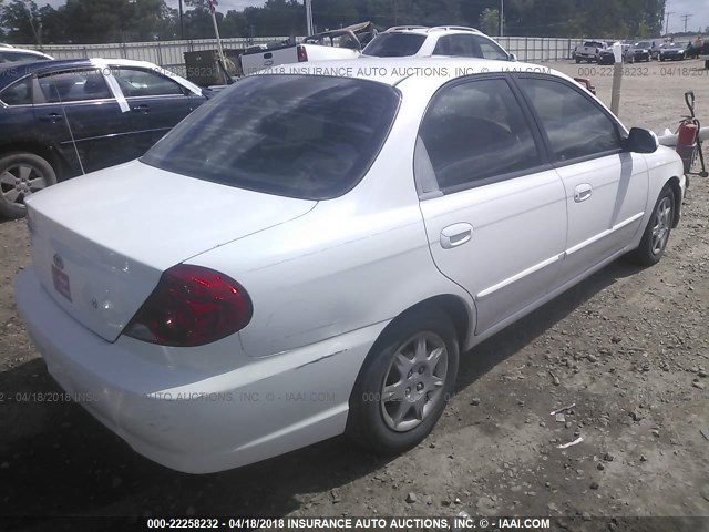 KNAFB121735252591 - 2003 KIA SPECTRA LS WHITE photo 4