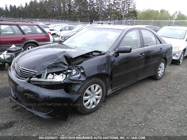 4T1BE32K85U429991 - 2005 TOYOTA CAMRY LE/XLE/SE 黑色 照片 2