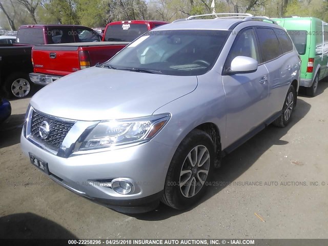 5N1AR2MM4FC665621 - 2015 NISSAN PATHFINDER S/SV/SL/PLATINUM 银色 照片 2