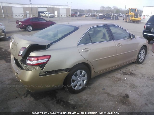 4T1BF3EK7AU511584 - 2010 TOYOTA CAMRY SE/LE/XLE BEIGE photo 4