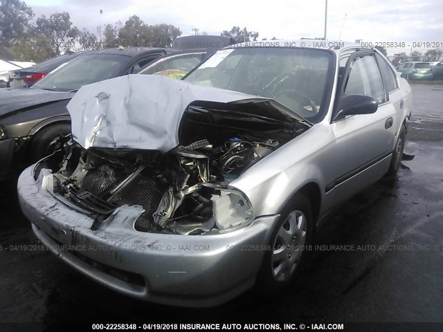 JHMEJ6679WS011486 - 1998 HONDA CIVIC LX SILVER photo 2