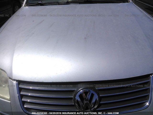 WVWVD63B74E066404 - 2004 VOLKSWAGEN PASSAT GLS SILVER photo 6