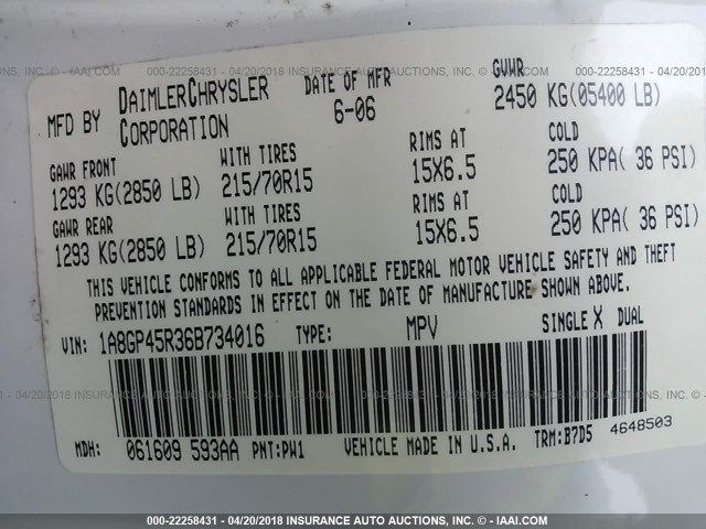 1A8GP45R36B734016 - 2006 CHRYSLER TOWN & COUNTRY  WHITE photo 9