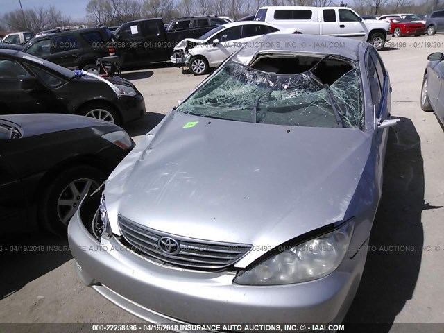 4T1BE32K86U145763 - 2006 TOYOTA CAMRY LE/XLE/SE ვერცხლისფერი ფოტო 6