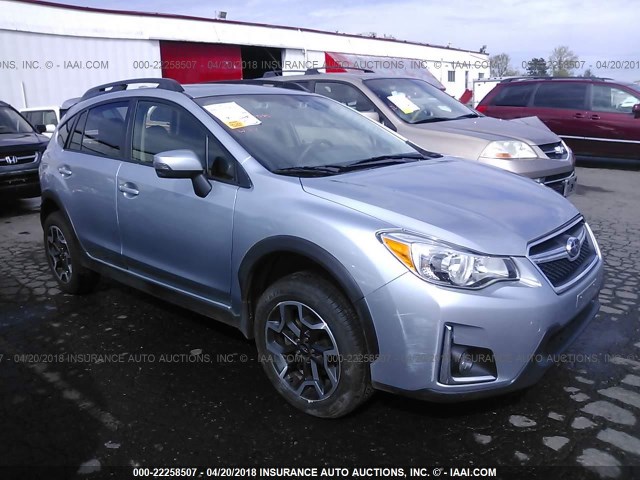 JF2GPANC3G8225576 - 2016 SUBARU CROSSTREK LIMITED SILVER photo 1