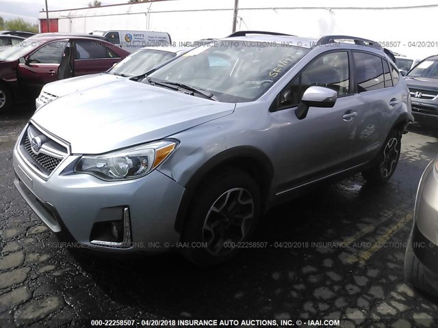 JF2GPANC3G8225576 - 2016 SUBARU CROSSTREK LIMITED SILVER photo 2