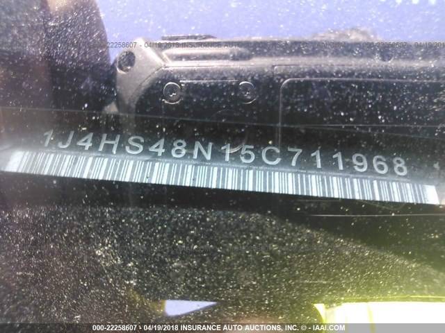 1J4HS48N15C711968 - 2005 JEEP GRAND CHEROKEE LAREDO/COLUMBIA/FREEDOM 深蓝色 照片 9