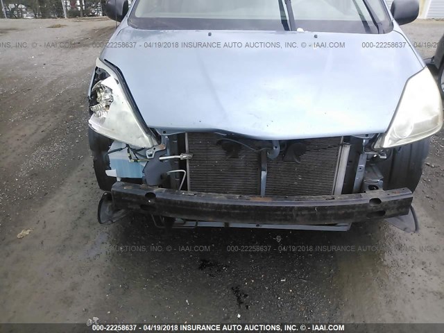 5TDZA23C15S385708 - 2005 TOYOTA SIENNA CE/LE BLUE photo 6