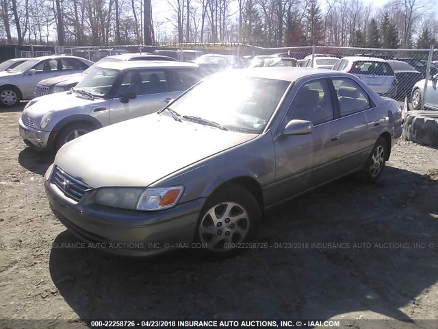 JT2BF28K9Y0263553 - 2000 TOYOTA CAMRY LE/XLE BROWN photo 2