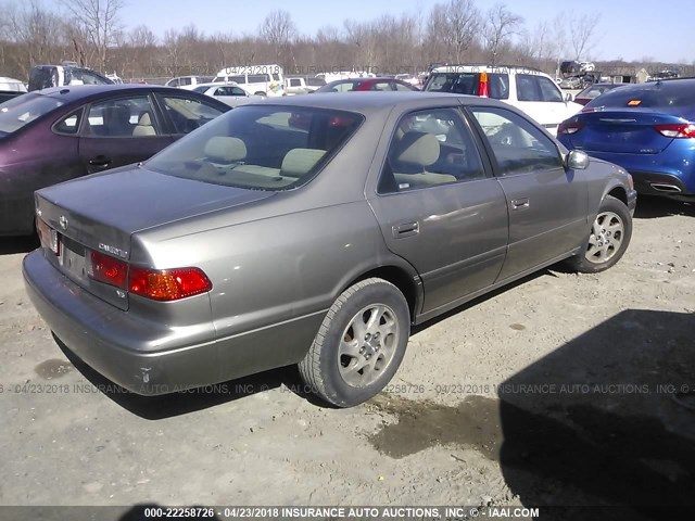 JT2BF28K9Y0263553 - 2000 TOYOTA CAMRY LE/XLE BROWN photo 4