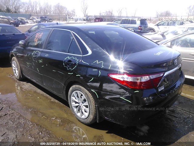 4T1BF1FK4GU248529 - 2016 TOYOTA CAMRY LE/XLE/SE/XSE 黑色 照片 3