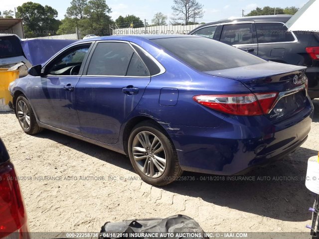 4T1BF1FK7FU908979 - 2015 TOYOTA CAMRY LE/XLE/SE/XSE 蓝色 照片 3