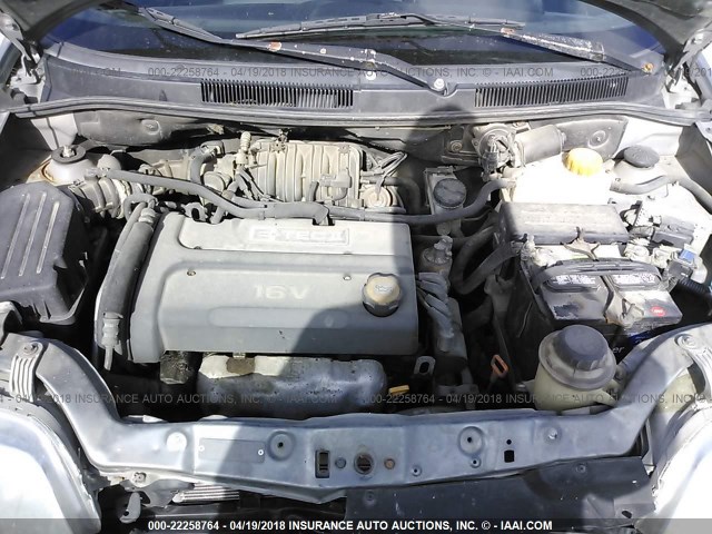 KL1TD66617B780743 - 2007 CHEVROLET AVEO LS SILVER photo 10