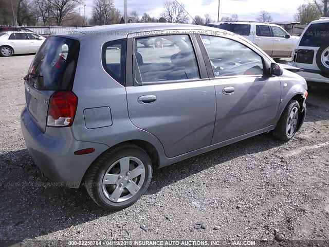 KL1TD66617B780743 - 2007 CHEVROLET AVEO LS SILVER photo 4