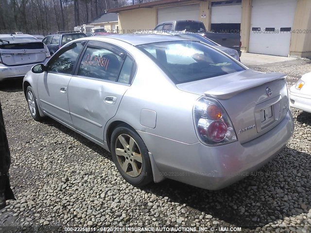 1N4AL11D43C122629 - 2003 NISSAN ALTIMA S/SL SILVER photo 3