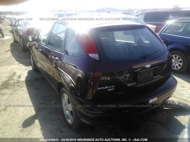 1FAHP37NX7W240591 - 2007 FORD FOCUS ZX5/S/SE/SES 栗色 照片 3