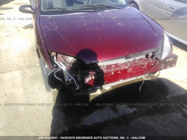 1FAHP37NX7W240591 - 2007 FORD FOCUS ZX5/S/SE/SES 栗色 照片 6