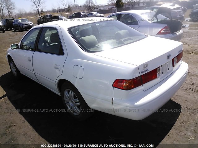 4T1BG22KX1U794753 - 2001 TOYOTA CAMRY CE/LE/XLE 白色 照片 3