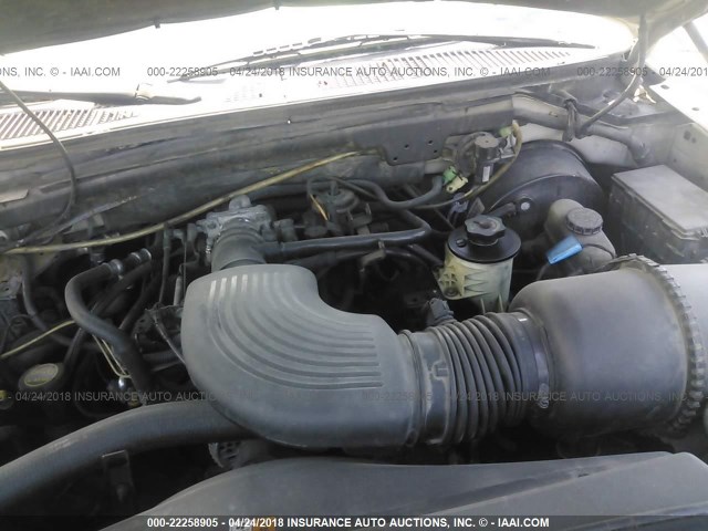 1FMPU16L41LA03974 - 2001 FORD EXPEDITION XLT Gümüş foto 10