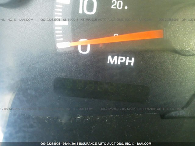 1FMPU16L41LA03974 - 2001 FORD EXPEDITION XLT Gümüş foto 7