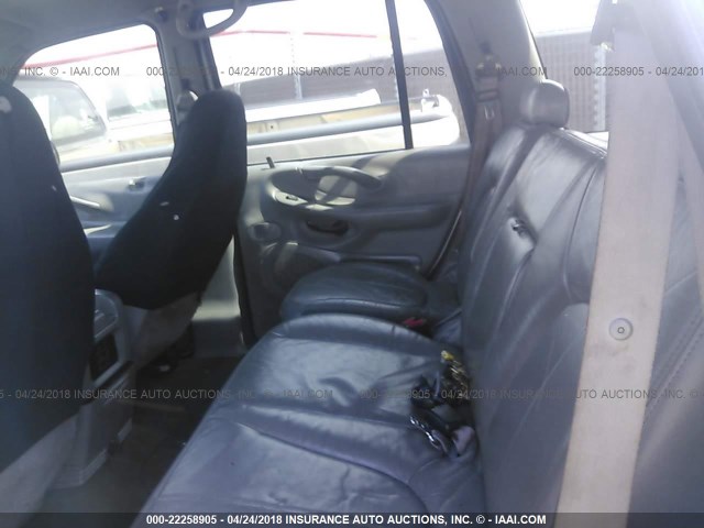 1FMPU16L41LA03974 - 2001 FORD EXPEDITION XLT Gümüş foto 8