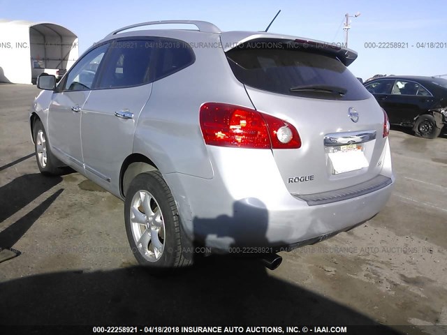 JN8AS5MT9BW570034 - 2011 NISSAN ROGUE S/SV/KROM SILVER photo 3