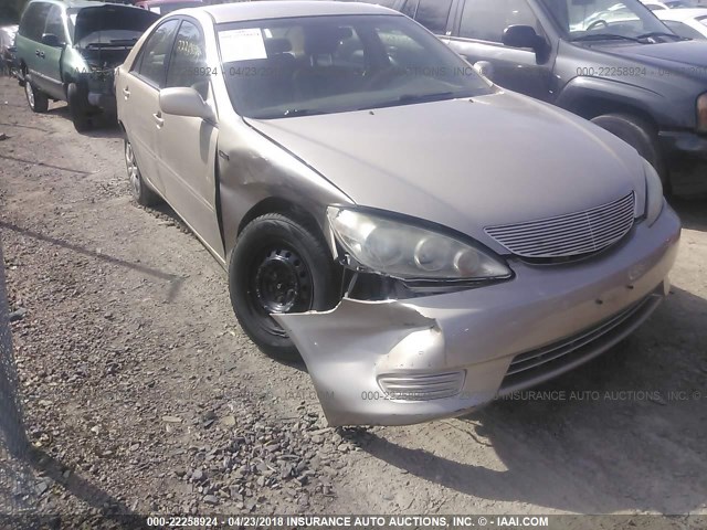 4T1BE32K75U605543 - 2005 TOYOTA CAMRY LE/XLE/SE GOLD photo 6