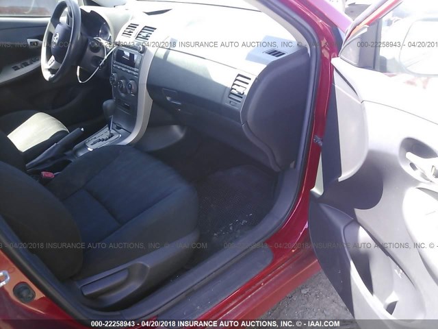 2T1BU4EE1BC647086 - 2011 TOYOTA COROLLA S/LE RED photo 5