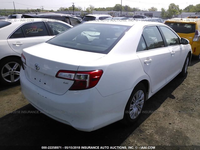 4T4BF1FK9DR290325 - 2013 TOYOTA CAMRY L/SE/LE/XLE WHITE photo 4