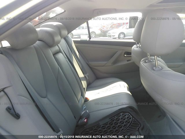 4T1BF3EK8AU065767 - 2010 TOYOTA CAMRY SE/LE/XLE 银色 照片 8