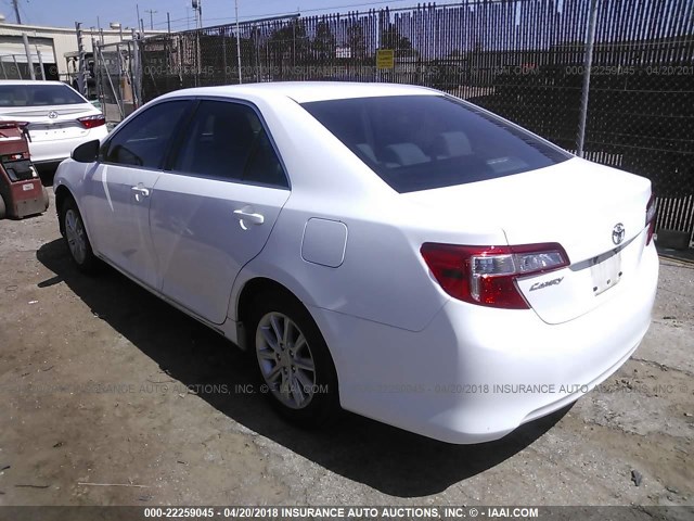 4T1BF1FK4CU109768 - 2012 TOYOTA CAMRY SE/LE/XLE 白色 照片 3