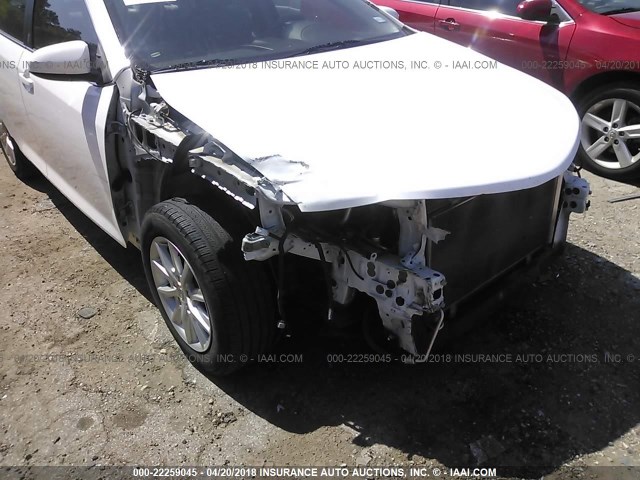 4T1BF1FK4CU109768 - 2012 TOYOTA CAMRY SE/LE/XLE 白色 照片 6