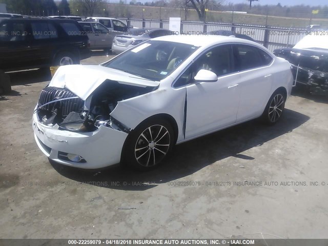 1G4PR5SK0H4109784 - 2017 BUICK VERANO SPORT TOURING WHITE photo 2