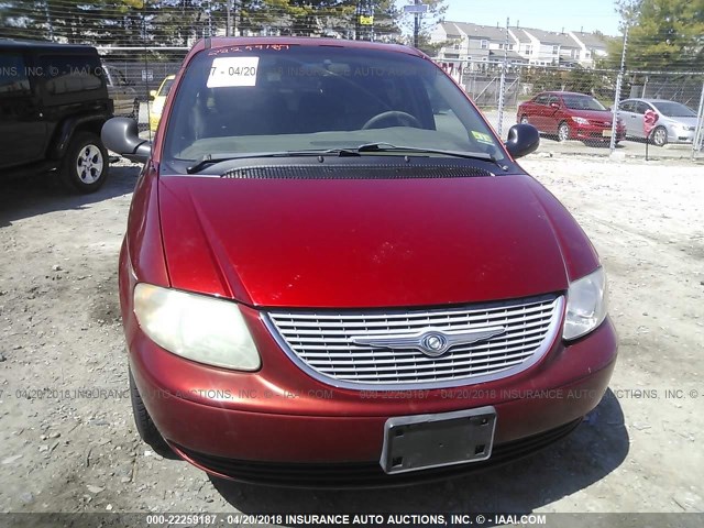 2C4GP44331R324783 - 2001 CHRYSLER TOWN & COUNTRY LX MAROON photo 6