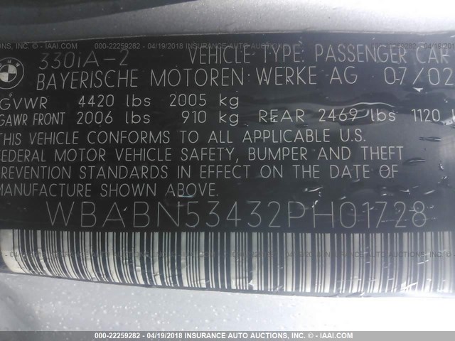 WBABN53432PH01728 - 2002 BMW 330 CI SILVER photo 9