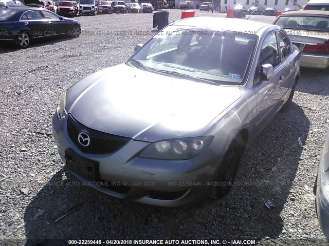 JM1BK12G061410318 - 2006 MAZDA 3 I GRAY photo 2