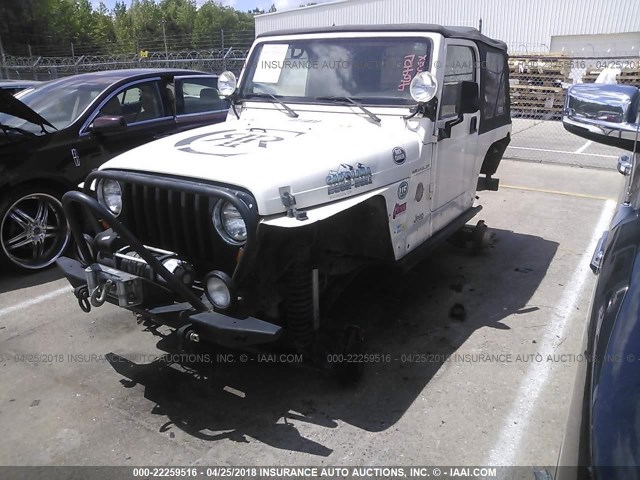 1J4FY49S3XP464121 - 1999 JEEP WRANGLER / TJ SAHARA WHITE photo 2